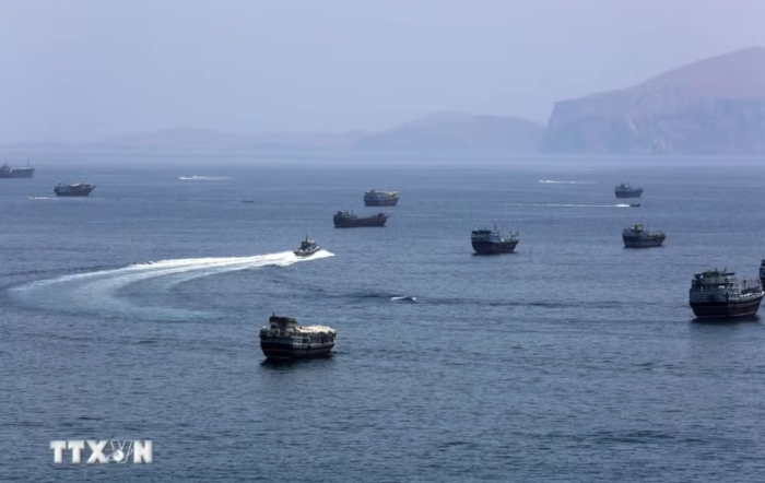 UAE cáo buộc Iran tấn công 2 tàu chở dầu tại Eo biển Hormuz