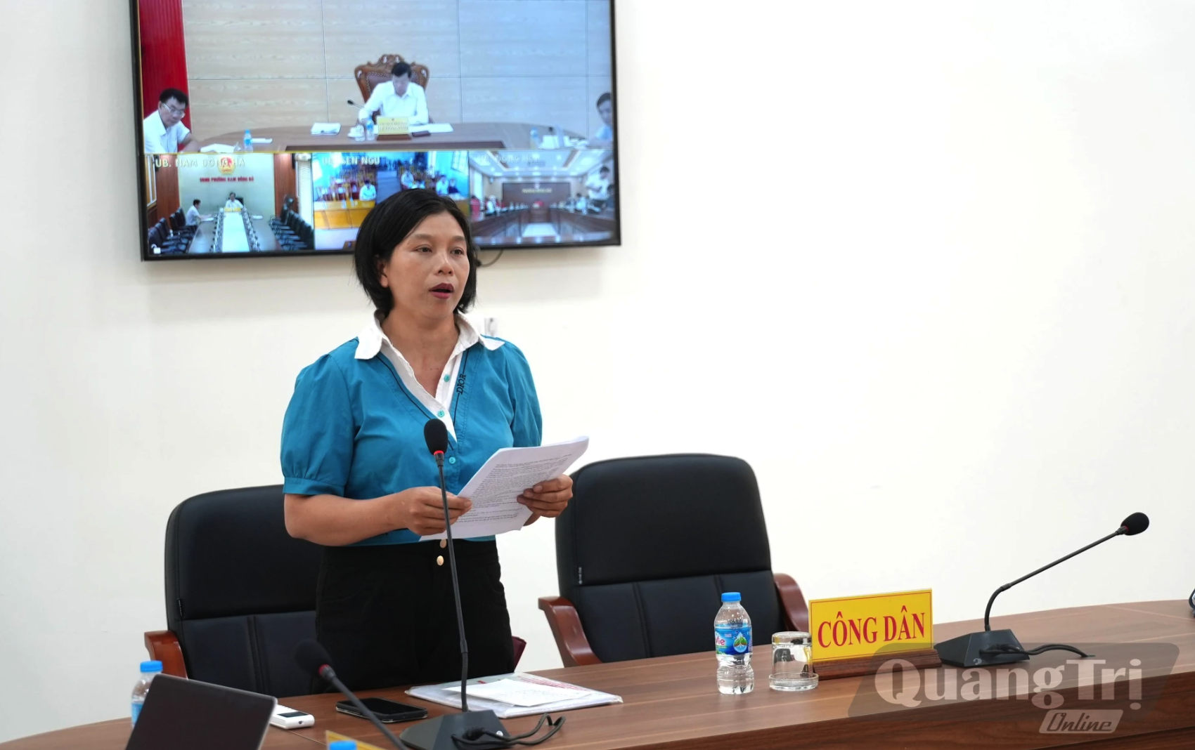 Công dân tham gia phiên tiếp dân của đồng chí Lê Hồng Vinh, Phó Bí thư Tỉnh ủy, Chủ tịch UBND tỉnh - Ảnh: T.Đ