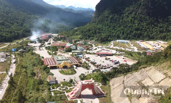 Hai hành lang, một cửa ngõ hội nhập