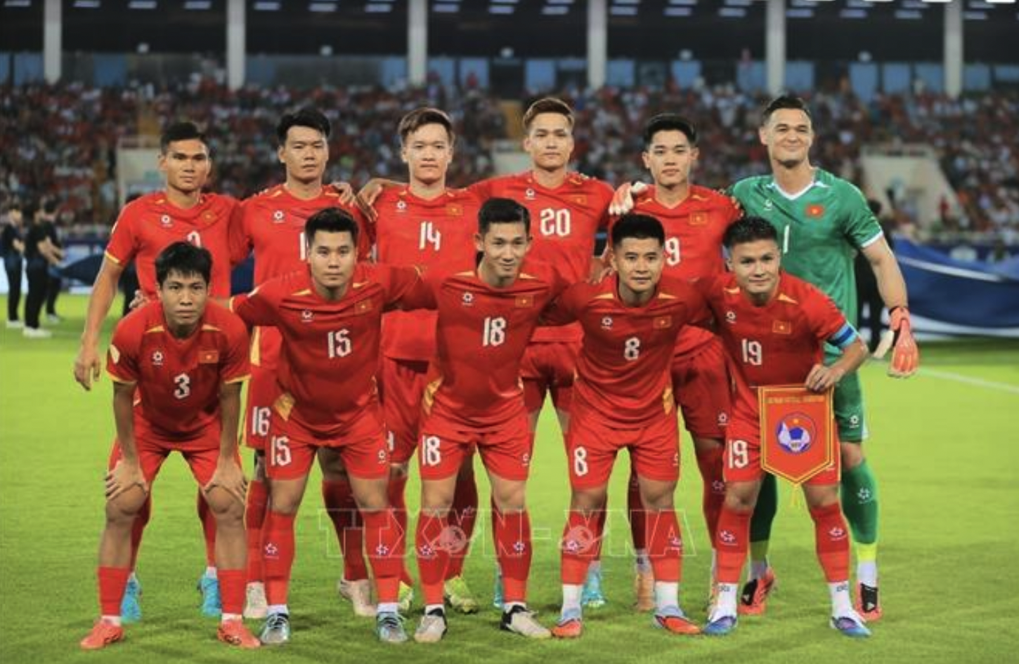 Đội hình xuất phát của đội tuyển Việt Nam trong trận đấu gặp đội tuyển Singapore. Ảnh: Minh Quyết/TTXVN