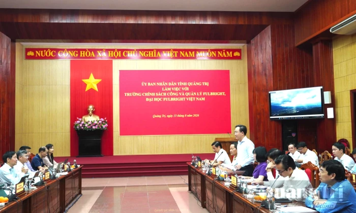 UBND tỉnh làm việc với Trường Chính sách công và Quản lý Fulbright