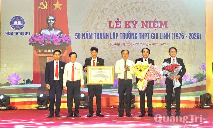 Trường THPT Gio Linh kỷ niệm 50 năm thành lập và khai giảng năm học mới