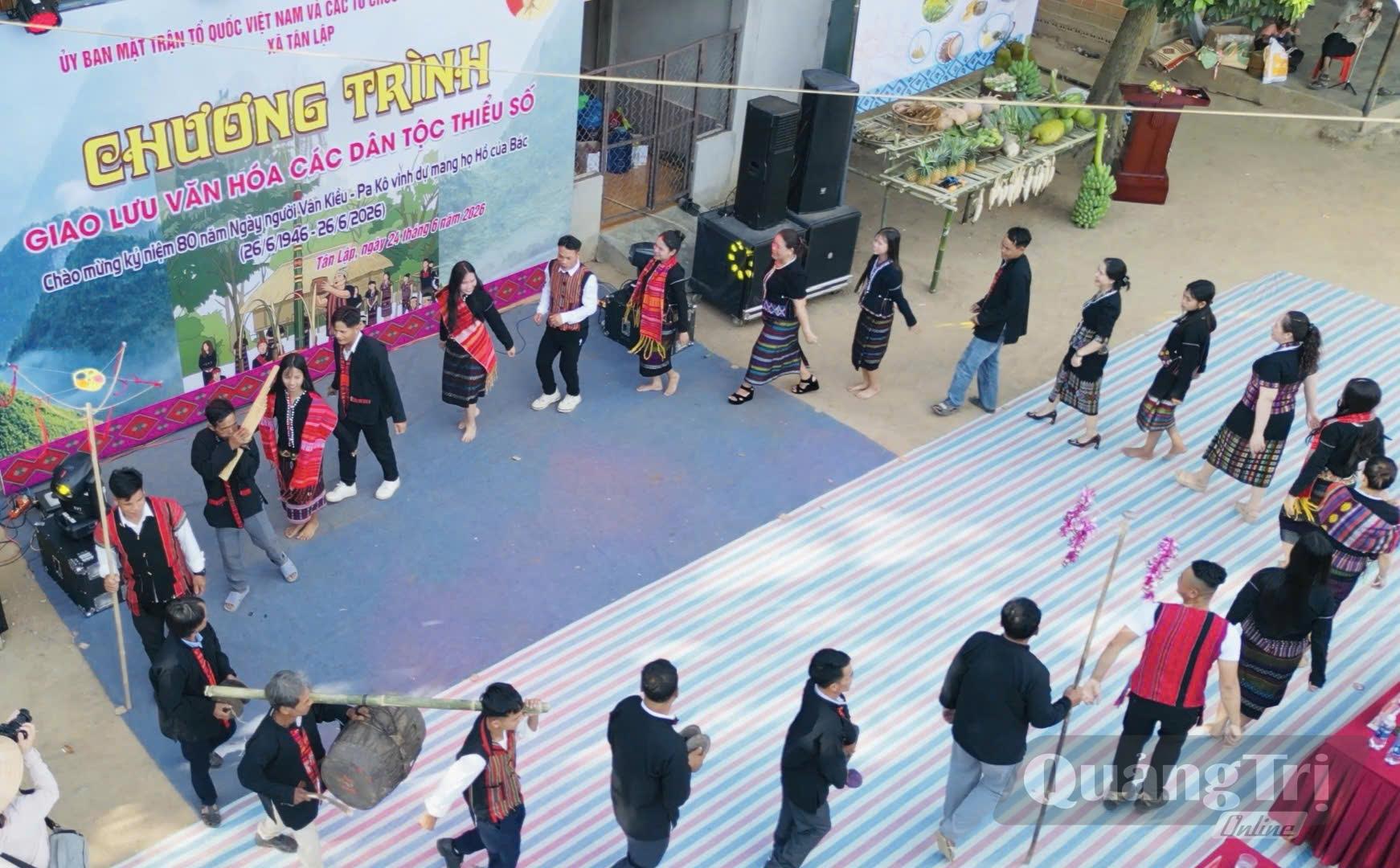 Đời sống tinh thần của đồng bào Vân Kiều, Pa Kô xã Tân Lập ngày càng khởi sắc qua các hoạt động giao lưu văn hóa - Ảnh: K.S