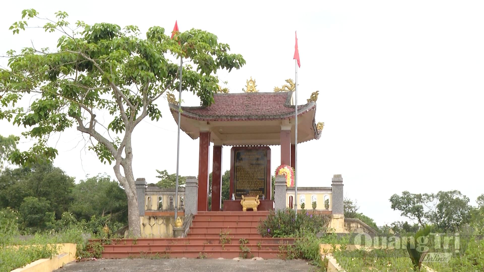 Bia di tích lịch sử chiến khu cách mạng Trung Thuần - Ảnh: N.T