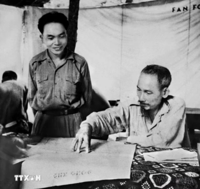 Đại tướng Võ Nguyên Giáp: Nhà quân sự thiên tài, nhà văn hóa lớn