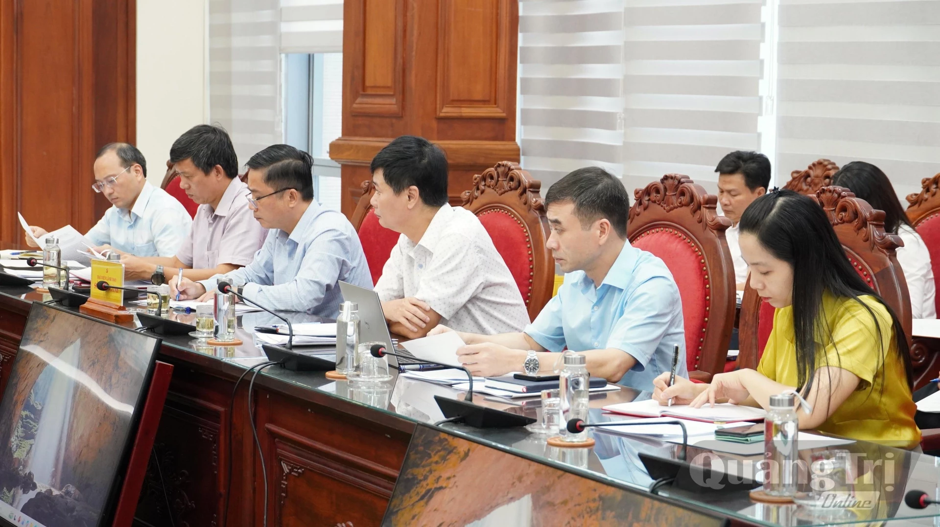 Đại biểu tham dự buổi làm việc - Ảnh: Q.V