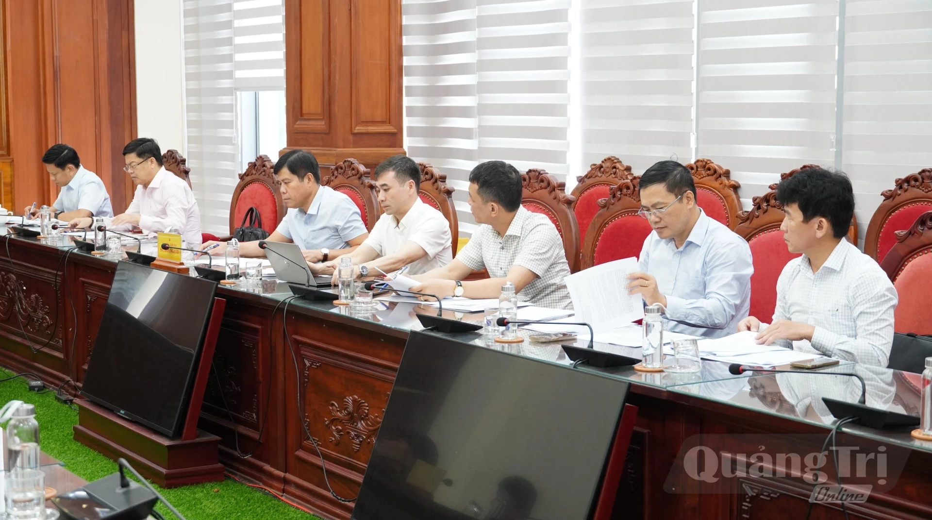 Đại biểu tham dự buổi làm việc - Ảnh: Q.V