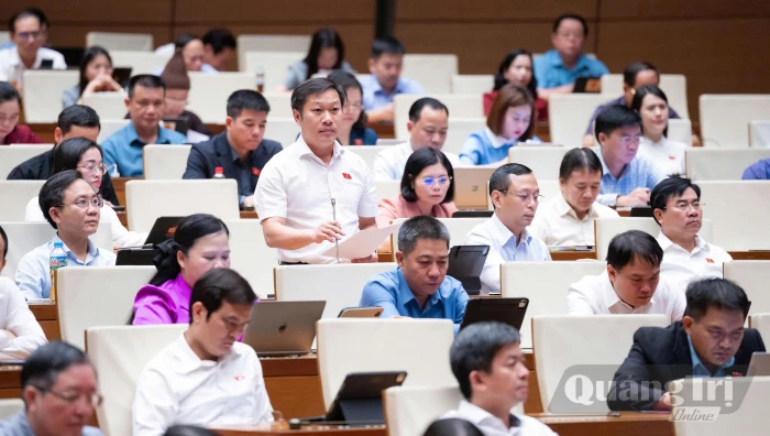 Đề nghị bảo đảm mức chi tối thiểu cho ngân sách cấp xã, ưu tiên nguồn lực cải cách tiền lương