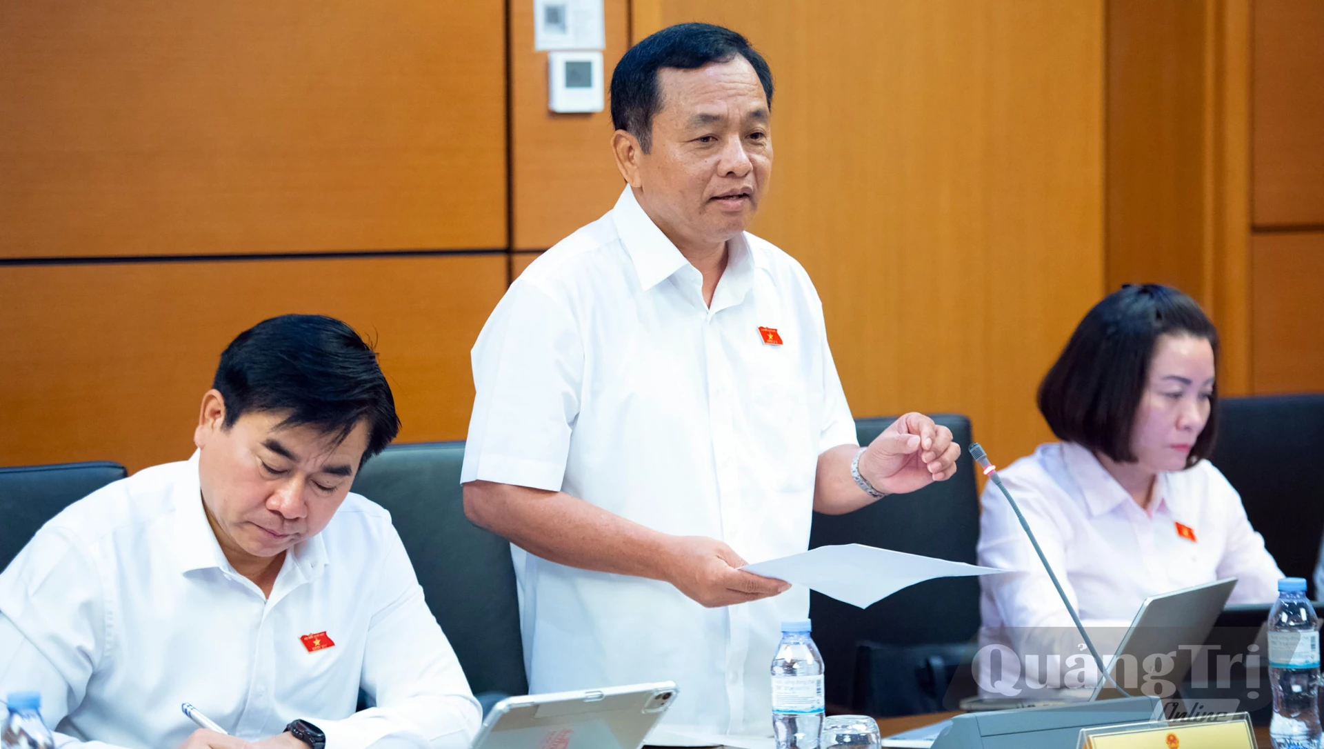 Đồng chí Thiếu tướng Nguyễn Ngọc Hà, Phó Chủ nhiệm Ủy ban Quốc phòng và An ninh của Quốc hội thảo luận về chủ trương đầu tư Chương trình MTQG phát triển văn hóa - xã hội, nông thôn, dân tộc và miền núi giai đoạn 2026-2035 - Ảnh: N.M

