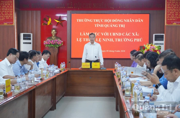 Thường trực HĐND tỉnh làm việc với UBND các xã Lệ Thủy, Lệ Ninh và Trường Phú