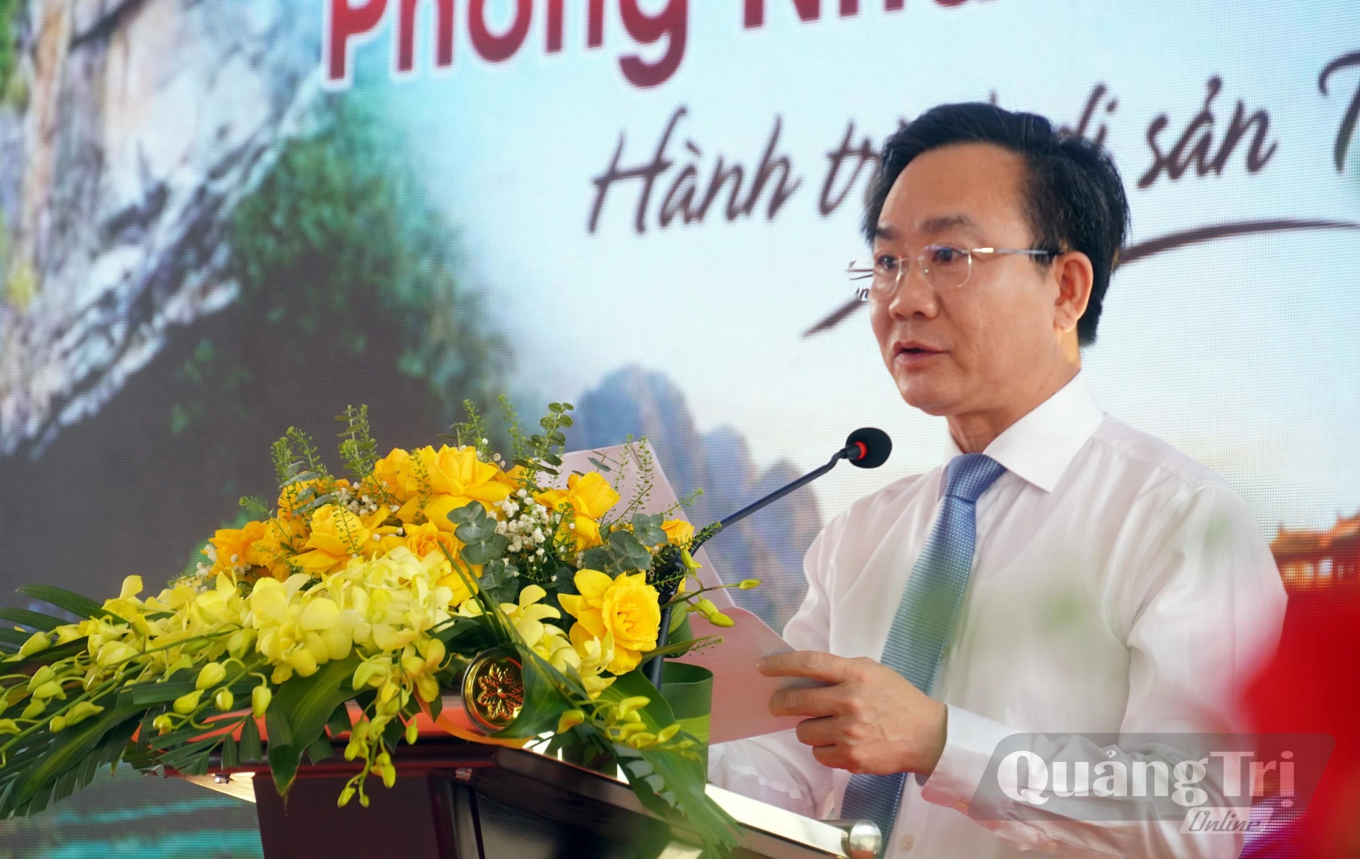 Đồng chí Hoàng Xuân Tân, Phó Chủ tịch UBND tỉnh phát biểu tại lễ khai trương - Ảnh: N.M