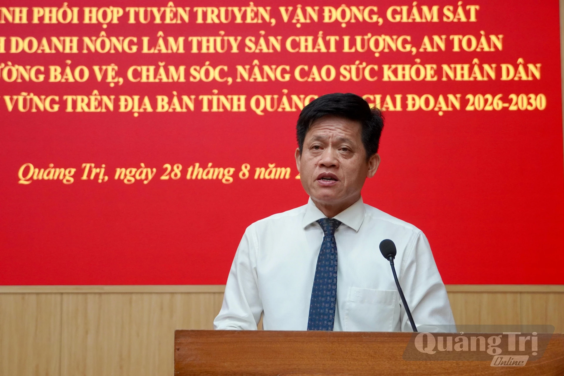 Đồng chí Lê Văn Bảo, Phó Chủ tịch UBND tỉnh phát biểu tại lễ ký kết chương trình phối hợp - Ảnh: H.N   