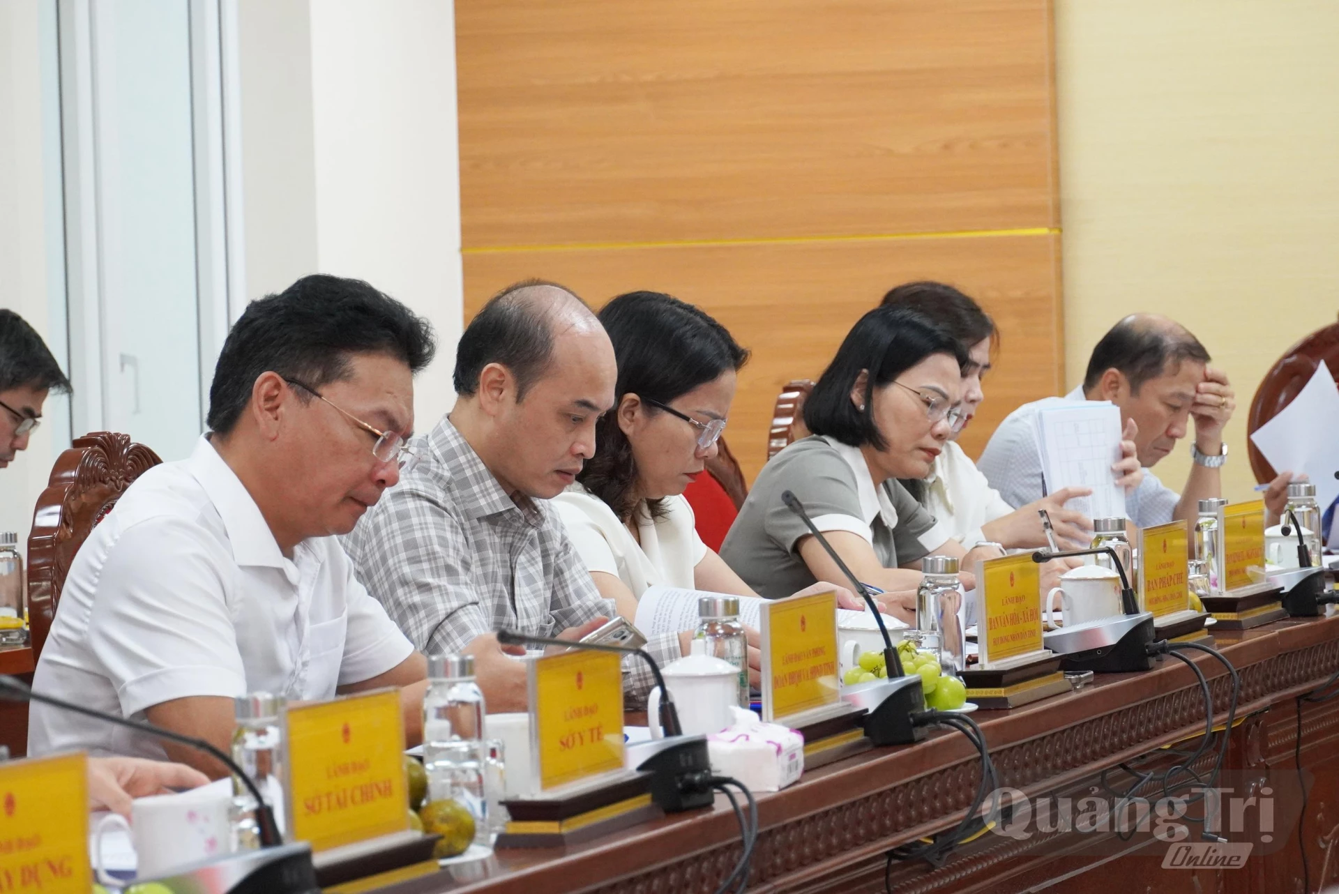 Các đại biểu tham dự buổi làm việc - Ảnh: X.P