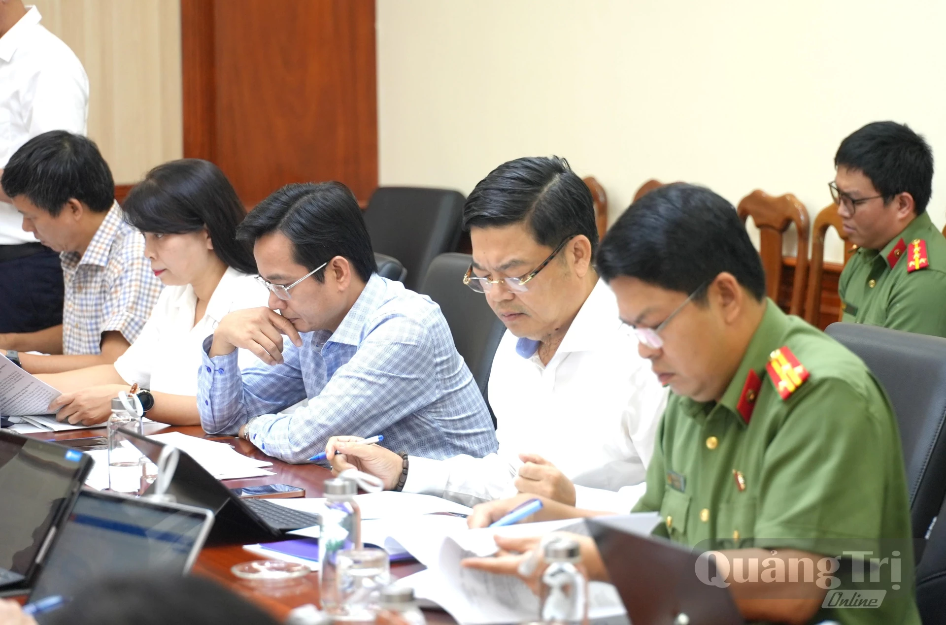 Các đại biểu tham dự buổi làm việc - Ảnh: T.Đ