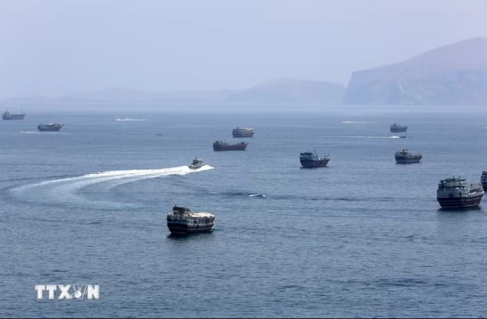 Iran và Oman sắp đạt thỏa thuận về tuyến hàng hải mới tại eo biển Hormuz