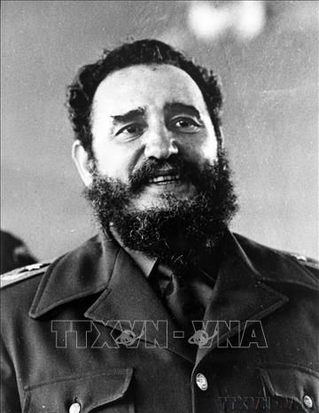 Tổng Tư lệnh Fidel Castro-Nhà lãnh đạo kiệt xuất của cách mạng Cuba, người bạn lớn, người đồng chí vô cùng thân thiết của nhân dân Việt Nam. Ảnh: Tư liệu Quốc tế TTXVN
