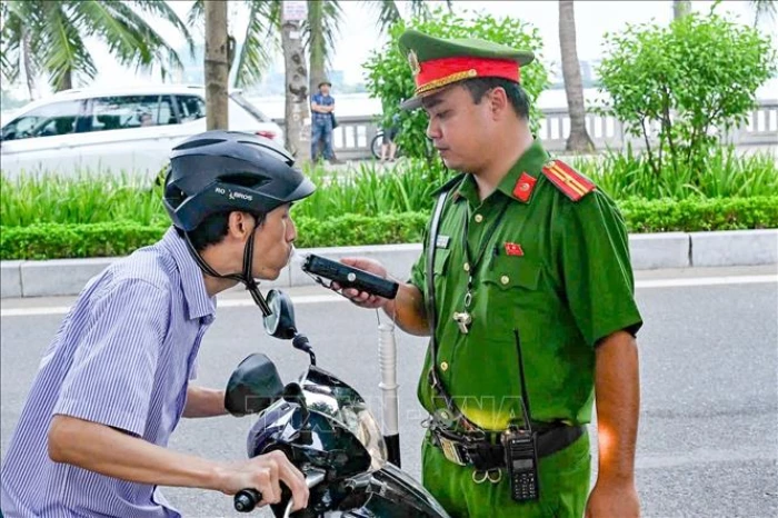 Ngày 31/8, xử lý 2.513 trường hợp vi phạm nồng độ cồn