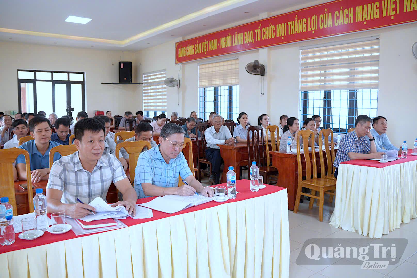 Quang cảnh hội nghị tiếp xúc cử tri - Ảnh: Quang Ngọc