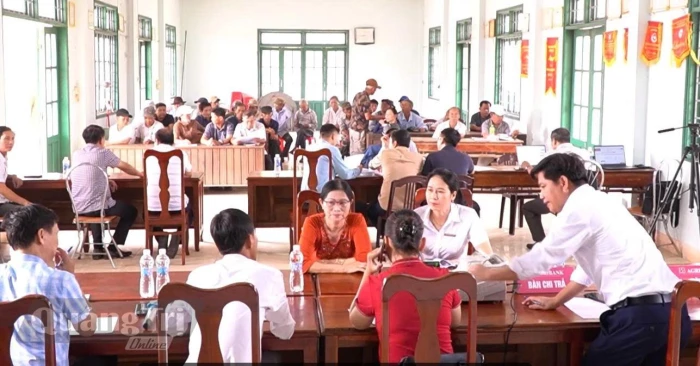 Tạo nền tảng phát triển kinh tế-xã hội