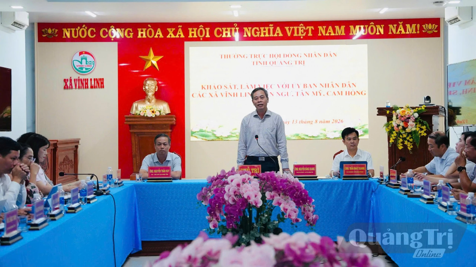 Đồng chí Nguyễn Đăng Quang, Phó Bí thư Tỉnh ủy, Chủ tịch HĐND tỉnh Quảng Trị kết luận buổi làm việc với UBND các xã: Vĩnh Linh, Sen Ngư, Tân Mỹ, Cam Hồng - Ảnh: Mỹ Nhị 