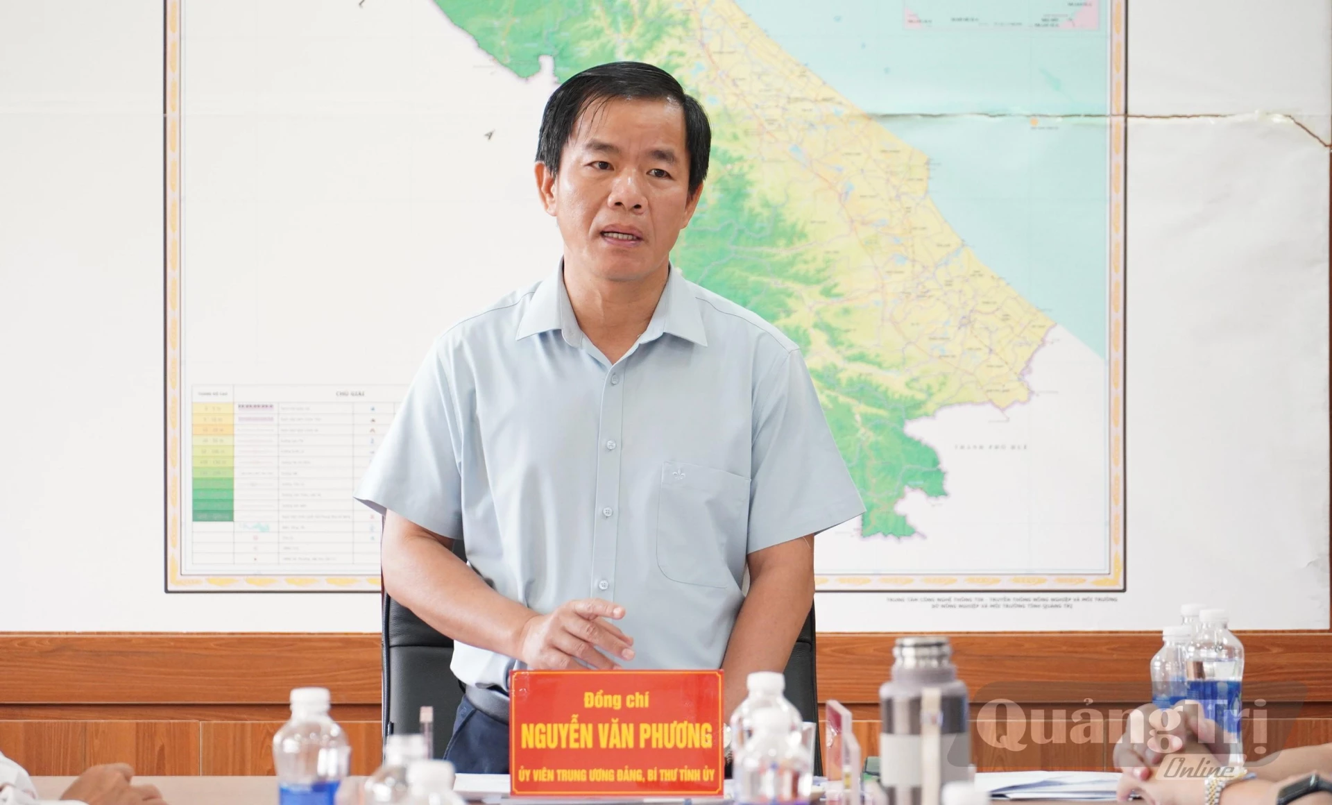 Đồng chí Nguyễn Văn Phương, Bí thư Tỉnh ủy đề nghị Ban Quản lý KKT tỉnh cần chú trọng công tác quy hoạch, đồng thời đồng hành cùng nhà đầu tư trong triển khai các dự án - Ảnh: Q.V