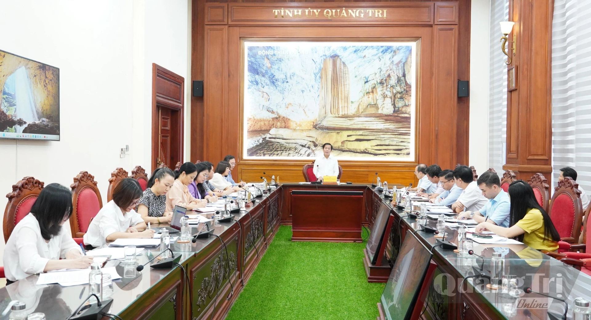 Đồng chí Nguyễn Văn Phương, Bí thư Tỉnh ủy kết luận buổi làm việc - Ảnh: Q.V