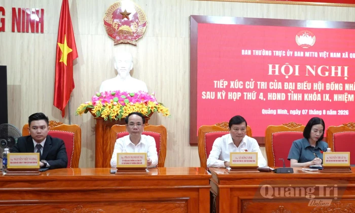 Đại biểu HĐND tỉnh tiếp xúc cử tri sau kỳ họp thứ 4
