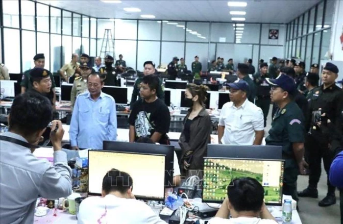 Campuchia triệt phá hơn 700 trung tâm lừa đảo trực tuyến quy mô lớn