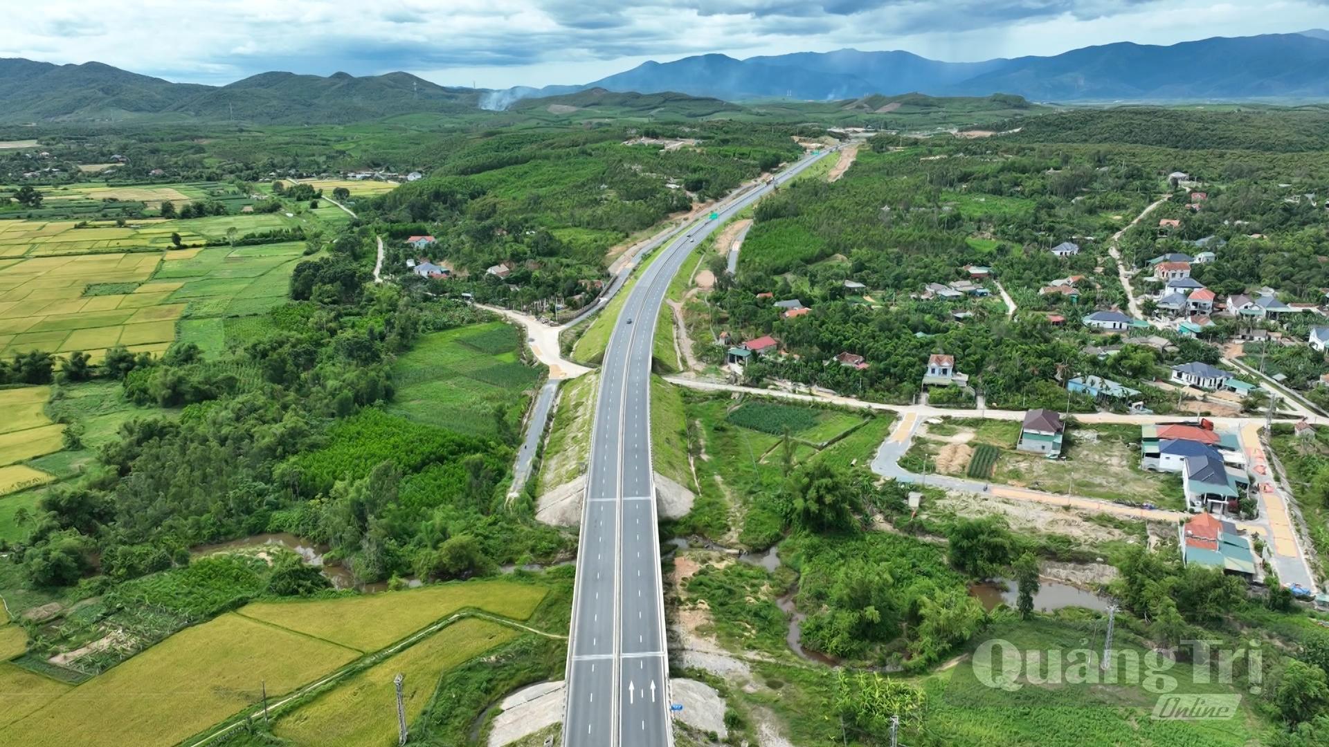 Xã Trung Thuần trên đường đổi mới - Ảnh: N.T