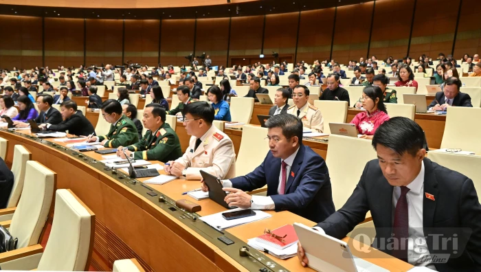 Đoàn đại biểu Quốc hội tỉnh góp ý nhiều nội dung quan trọng tại Kỳ họp không thường lệ thứ nhất, Quốc hội khóa XVI