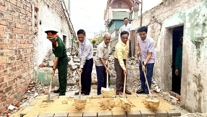 Nghĩa tình Bắc Gianh