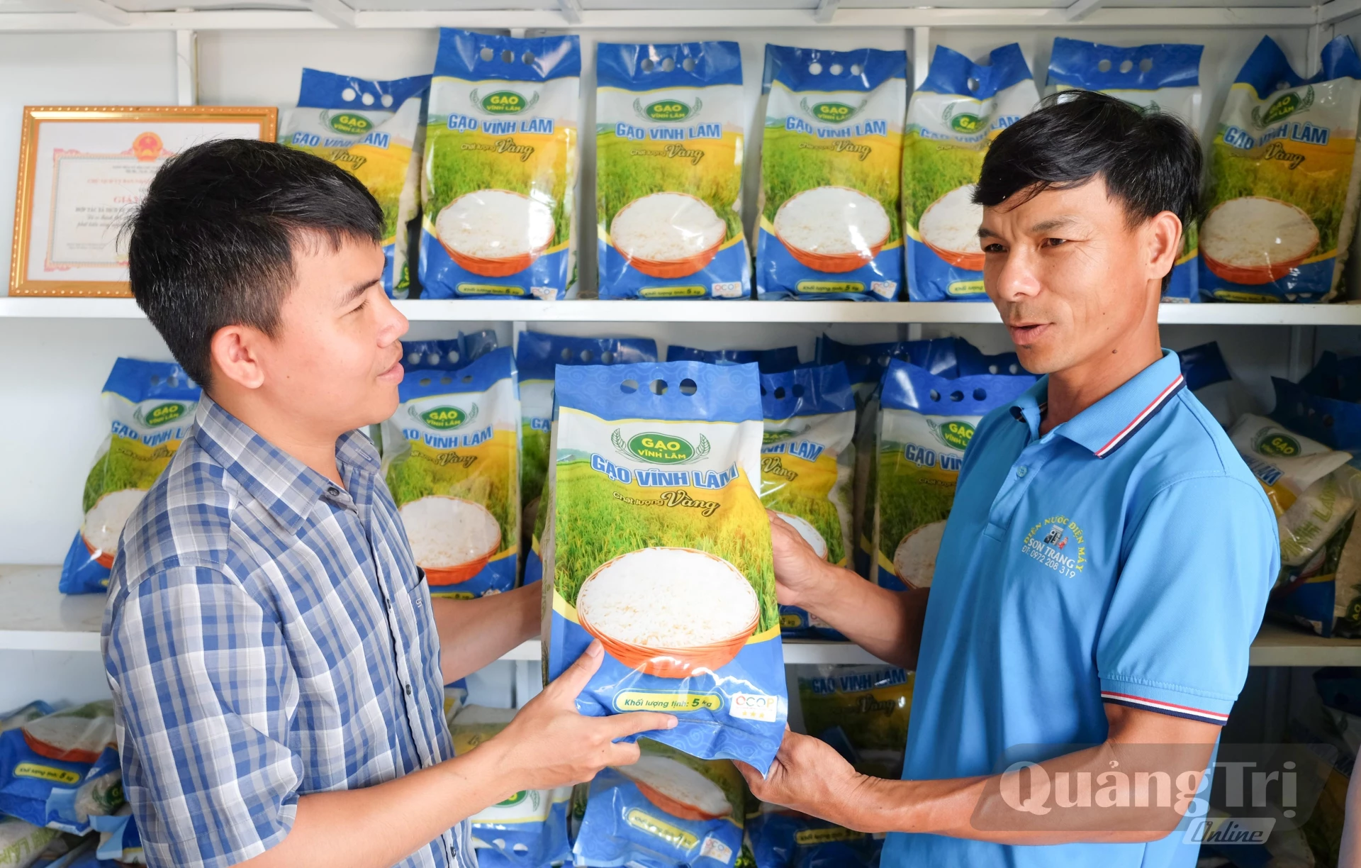 Thương hiệu Gạo Vĩnh Lâm được khách hàng ưa chuộng - Ảnh: T.P
