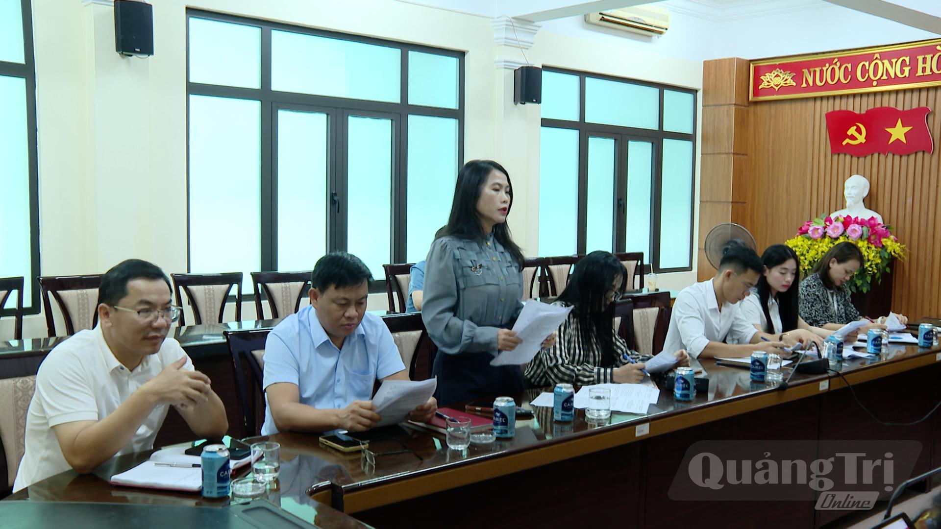 Đại diện Trung tâm Xúc tiến Đầu tư, Thương mại và Du lịch phát biểu tại buổi làm việc - Ảnh: LT