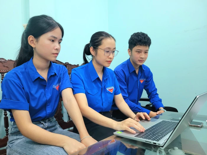 Cảnh giác với thông tin xấu độc trước thềm Đại hội Đảng
