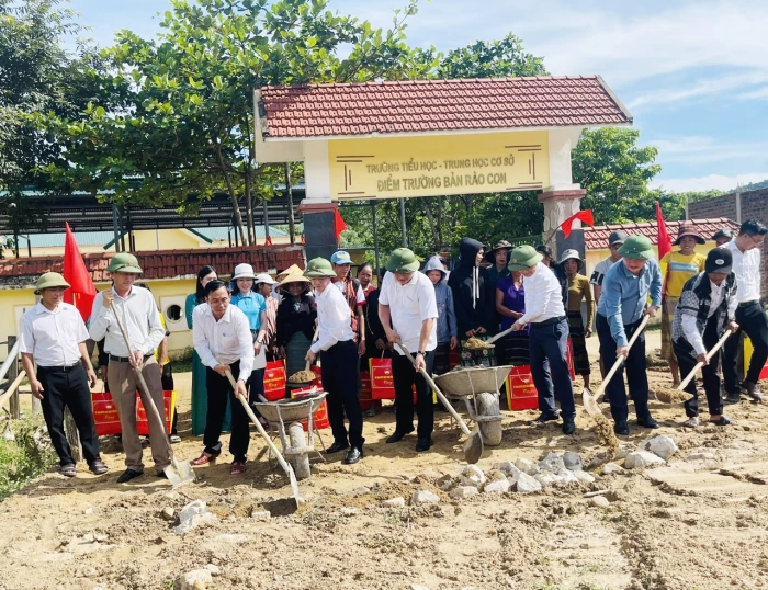 Khởi công xây dựng nhà ở cho hộ nghèo vùng đồng bào dân tộc thiểu số