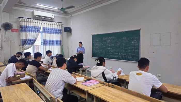 Kết nối cung-cầu lao động