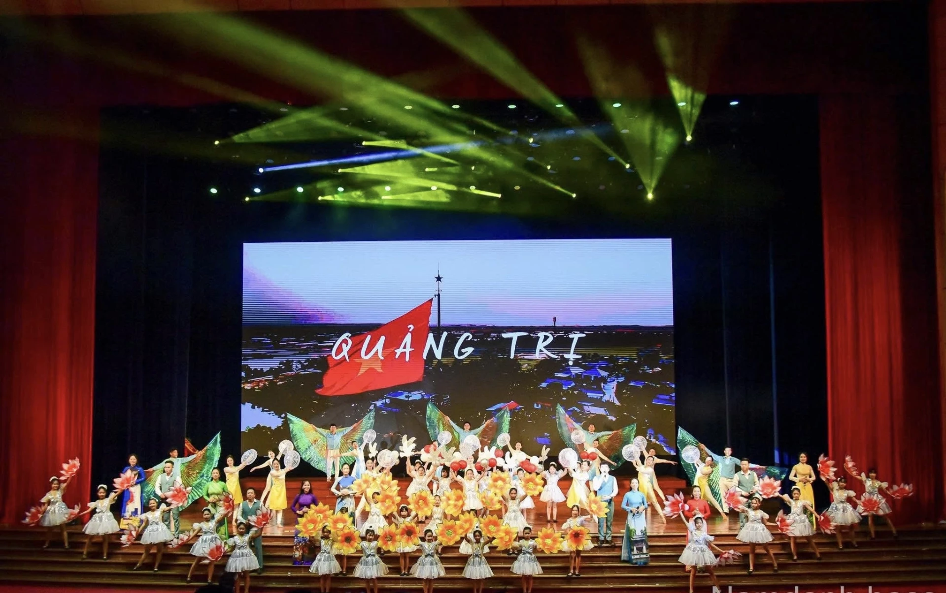 Các chương trình nghệ thuật của Đoàn Nghệ thuật truyền thống luôn giữ được âm sắc, giai điệu đặc trưng của quê hương- Ảnh: Đoàn NTTT cung cấp