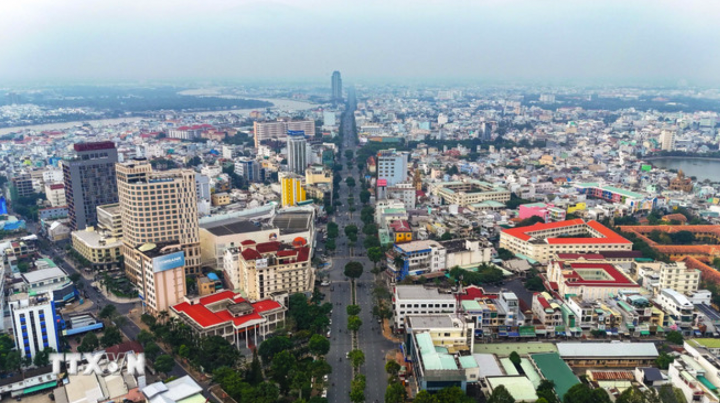 Trừ TP. Hà Nội và TP. Hồ Chí Minh là đơn vị hành chính loại đặc biệt, các đơn vị hành chính còn lại được phân thành 3 loại. (Ảnh: TTXVN)