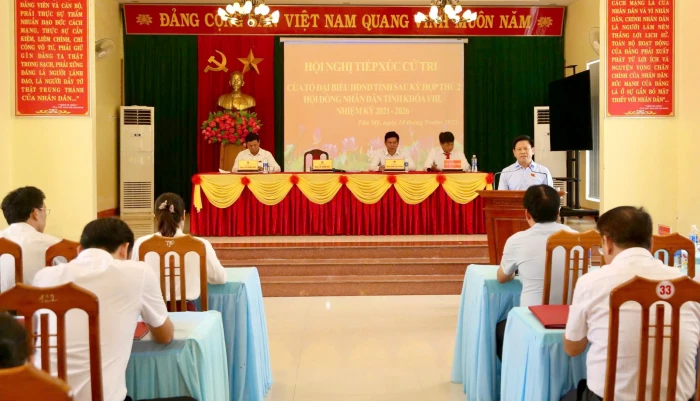 Đại biểu HĐND tỉnh tiếp xúc cử tri tại các địa phương