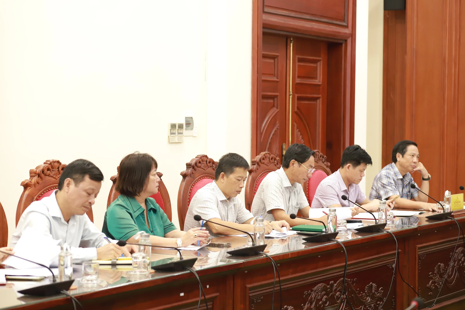 Đại biểu tham dự buổi làm việc - Ảnh: QV