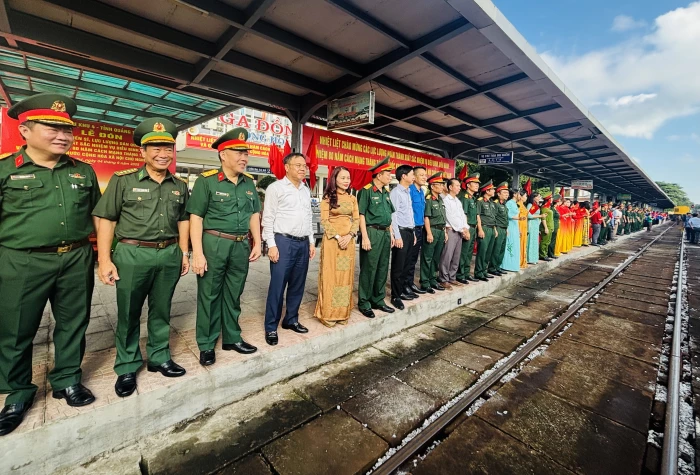 Quảng Trị đón hơn 600 cán bộ, chiến sĩ hoàn thành nhiệm vụ diễu binh, diễu hành tại Thủ đô Hà Nội