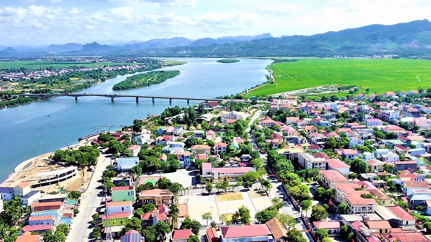 Diện mạo xã Quảng Ninh ngày càng đổi mới, khang trang - Ảnh: L.C