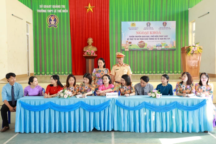 Tuyên truyền pháp luật an toàn giao thông trong trường học