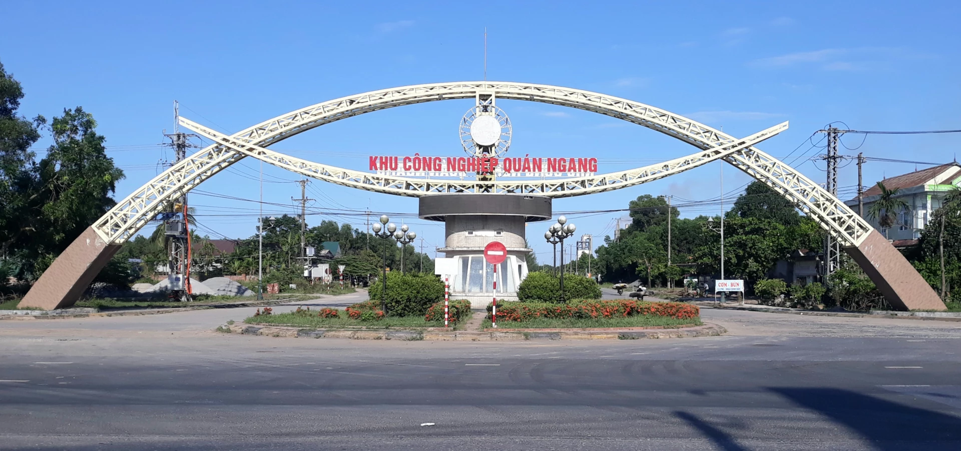 Khu Công nghiệp Quán Ngang được đầu tư hạ tầng ngày càng đồng bộ, hiện đại - Ảnh: N.V