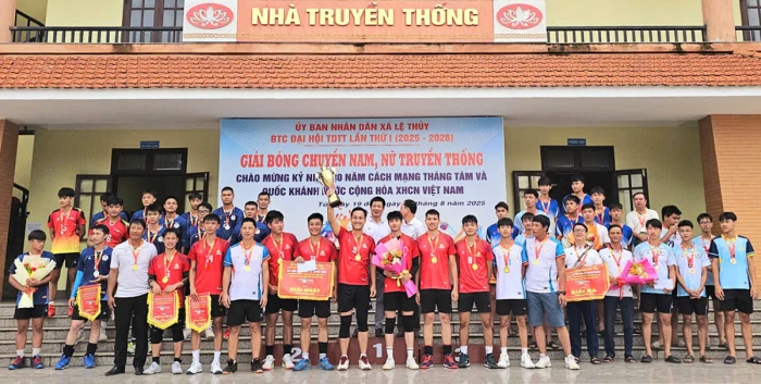 Xã Lệ Thủy bế mạc giải bóng chuyền nam, nữ truyền thống năm 2025