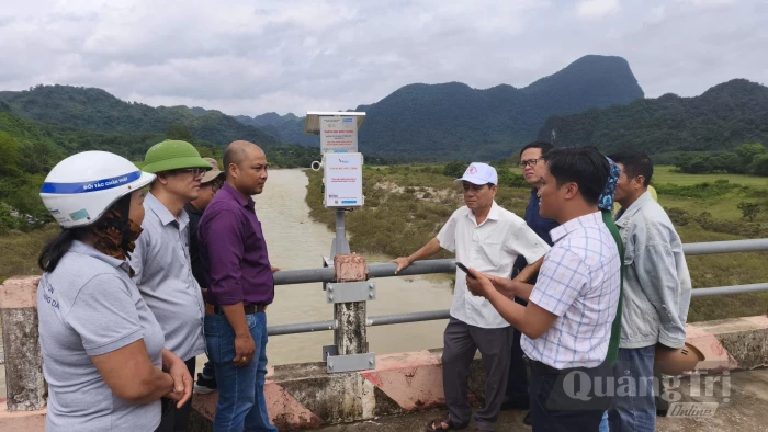 Tập huấn vận hành hệ thống cảnh báo phòng, chống thiên tai ở cơ sở