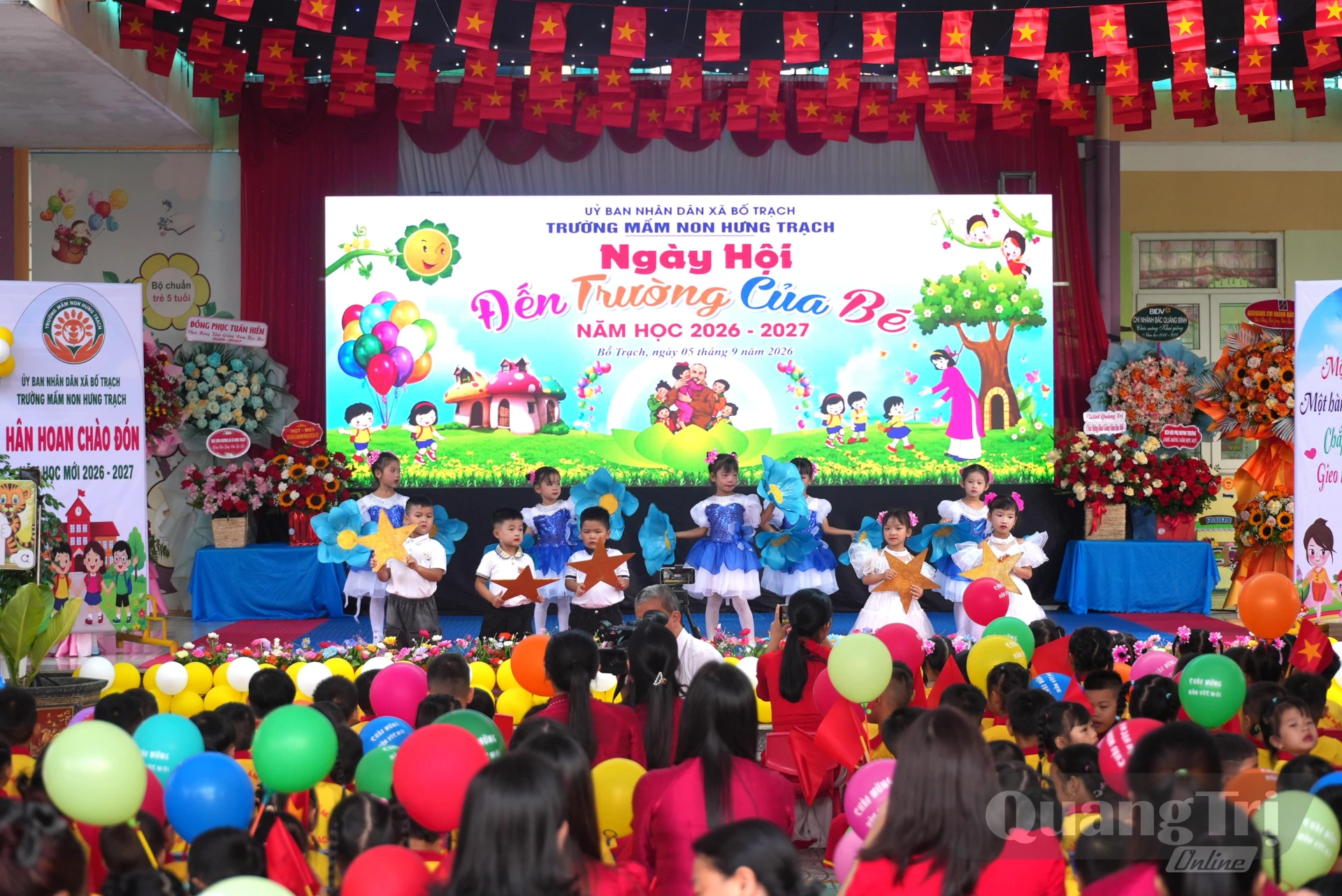 : Quang cảnh lễ khai giảng năm học mới tại Trường Mầm non Hưng Trạch, xã Bố Trạch - Ảnh: T.Đ
