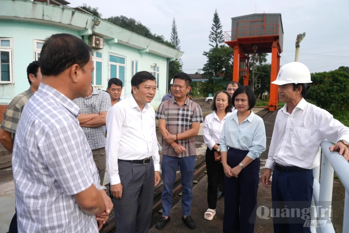 Đồng chí Chủ tịch UBND tỉnh kiểm tra công tác bảo đảm an toàn hồ đập