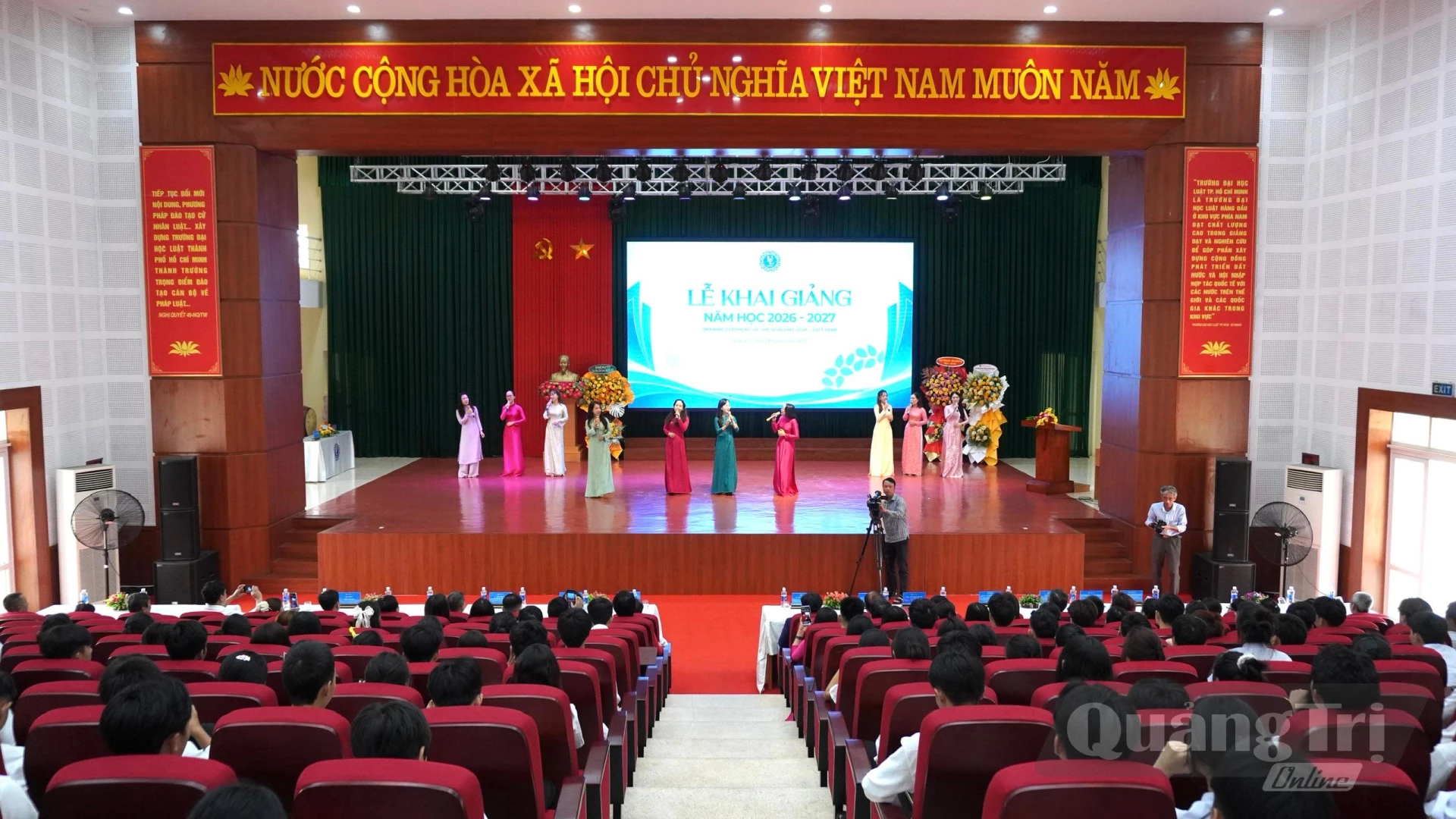 Toàn cảnh chương trình. - Ảnh: H.T