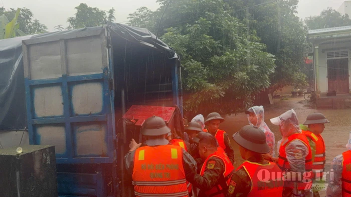 Bộ đội Biên phòng tỉnh: Phối hợp di dời 143 hộ/460 nhân khẩu ra khỏi vùng nguy hiểm